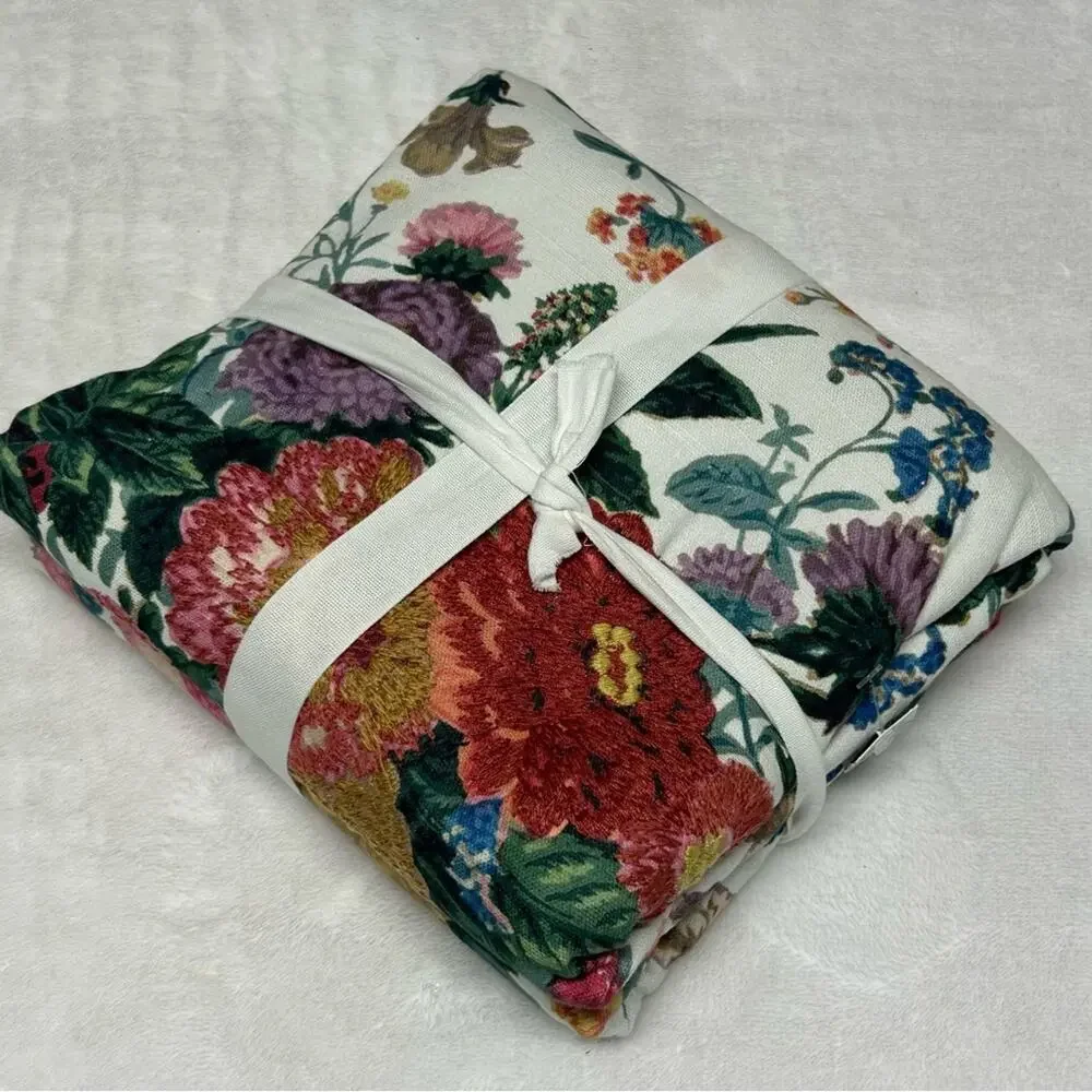 Pottery Barn Margeaux Oversized Embroidered Cotton Table Throw Cloth 50 x 70 NEW